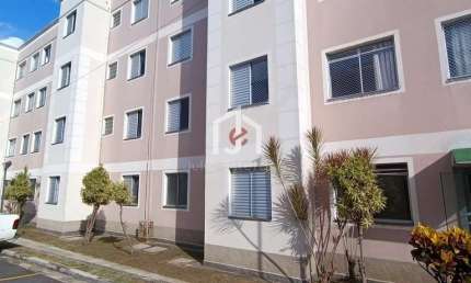 Apartamento com 2 quartos para alugar na Avenida José Maria Guimarães Alves, Alto do Cardoso, Pindamonhangaba por R$ 1.050
