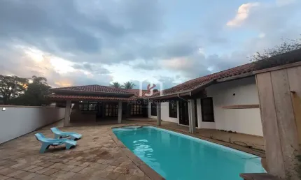 Casa em condomínio fechado com 4 quartos para alugar na Rodovia Amador Bueno da Veiga, Village Paineiras, Pindamonhangaba por R$ 8.500