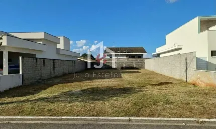 Terreno em condomínio fechado à venda na Rodovia Amador Bueno da Veiga, Loteamento Residencial Village Splendore, Pindamonhangaba por R$ 385.000