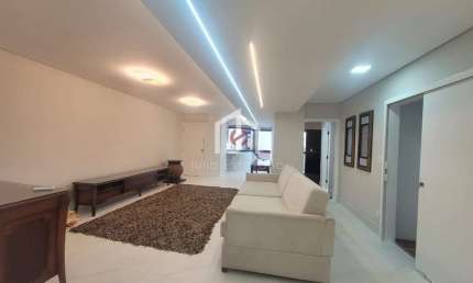 Apartamento com 3 quartos para alugar na Avenida Tiradentes, Jardim das Nações, Taubaté por R$ 7.800