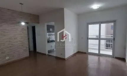 Apartamento com 2 quartos para alugar na Rua São Bento do Sapucai, Alto do Cardoso, Pindamonhangaba por R$ 2.000