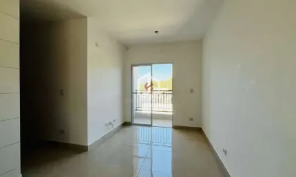 Apartamento com 2 quartos para alugar na Avenida Monsenhor João José de Azevedo, Crispim, Pindamonhangaba por R$ 2.123