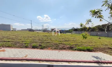 Terreno em condomínio fechado à venda na avenida arthur dos santos, loteamento industrial água preta, pindamonhangaba por r$ 139.000