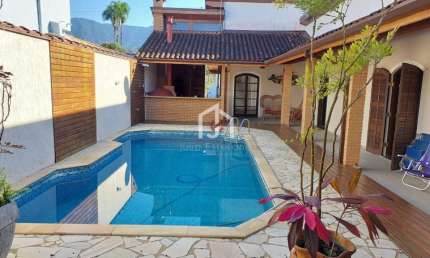 Casa em condomínio fechado com 4 quartos à venda em Horto Florestal, Ubatuba  por R$ 1.550.000