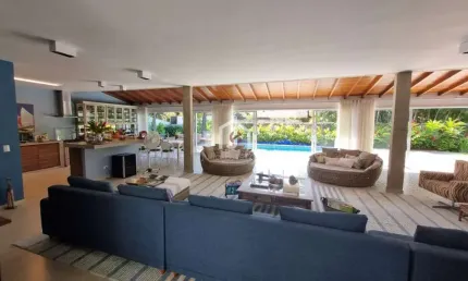 Casa em condomínio fechado com 4 quartos à venda no Praia Dura, Ubatuba  por R$ 4.400.000