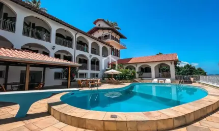 Casa com 11 quartos à venda em Tenório, Ubatuba  por R$ 22.000.000