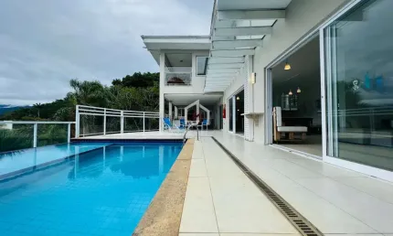 Casa com 17 quartos à venda em Tenório, Ubatuba  por R$ 14.000.000