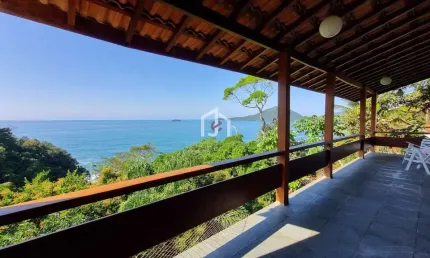 Casa em condomínio fechado com 4 quartos à venda em Toninhas, Ubatuba  por R$ 3.500.000