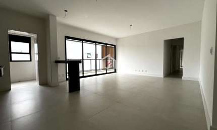 Apartamento com 3 quartos à venda na Enseada, Ubatuba  por R$ 1.900.000