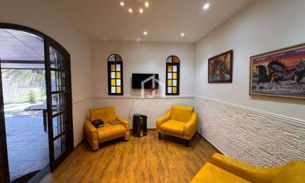Casa em condomínio fechado com 3 quartos à venda em Horto Florestal, Ubatuba  por R$ 999.000