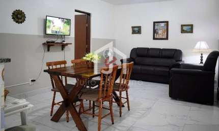 Casa com 6 quartos à venda na Enseada, Ubatuba  por R$ 1.800.000