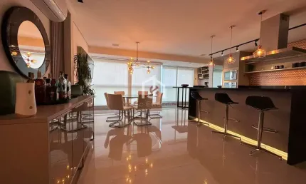 Apartamento com 3 quartos à venda na Praia Grande, Ubatuba  por R$ 3.500.000