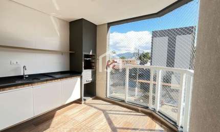 Apartamento com 2 quartos para alugar no Centro, Ubatuba  por R$ 4.100