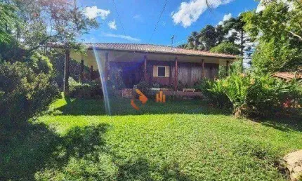 Chácara com 3 quartos e 1 suíte em Campo Largo da Roseira - São José dos Pinhais/PR