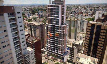 Apartamento de alto padrão com 4 suítes, 202 m² no bairro Água Verde