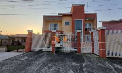 Sobrado com 5 quartos, 1 suíte, 358,62 m² no bairro Fazendinha.