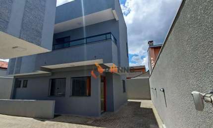 Sobrado com 3 dormitórios à venda, 129 m² por R$ 729.990,00 - Cajuru - Curitiba/PR