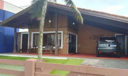 Casa com 3 dormitórios à venda, 137 m² por R$ 850.000,00 - Centro - Itanhaém/SP