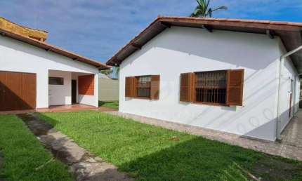 Casa com 3 dormitórios à venda, 198 m² por R$ 750.000,00 - Suarão - Itanhaém/SP