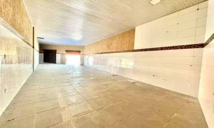 Salão para alugar, 100 m² por r$ 6.000/mês - jardim belas artes - itanhaém/sp