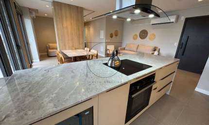 Apartamento com 3 quartos à venda na Rua Professor Renato Barbosa, 175, Jurerê, Florianópolis por R$ 2.700.000