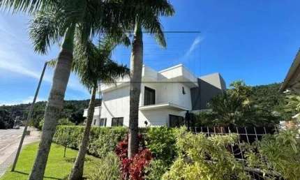 Casa em condomínio fechado com 4 quartos à venda na Avenida Luiz Boiteux Piazza, 4500, Cachoeira do Bom Jesus, Florianópolis por R$ 2.390.000