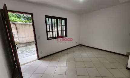 Casa com 2 quartos para alugar na Avaré, 470, Campo Grande, Rio de Janeiro, 70 m2 por R$ 1.000