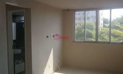 Apartamento com 2 quartos à venda na Severino Ferreira da Costa, 245, Campo Grande, Rio de Janeiro, 60 m2 por R$ 180.000