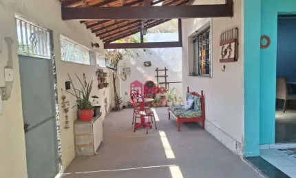 Casa com 3 quartos à venda na augusto bastos, 17, campo grande, rio de janeiro, 172 m2 por r$ 360.000