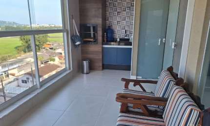 COBERTURA EM PRINCIPAL RUA NO CENTRO DE UBATUBA, COM VISTA DESLUMBRANTE PARA O MAR E A RODA-GIGANDE UBATUBA-SP