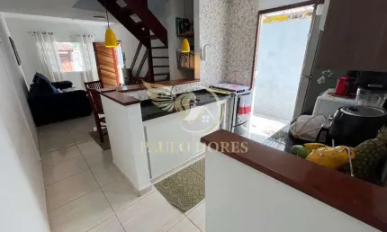 SOBRADO À VENDA COM 3 DORMITÓRIOS NO CENTRO DE UBATUBA-SP