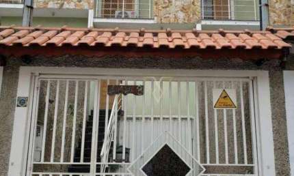 Sobrado com 3 dormitórios à venda, 250 m² por R$ 850.000,00 - Penha de França - São Paulo/SP