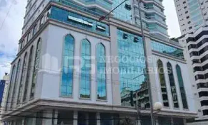 Apartamento alto padrão em meia praia, meia praia, itapema - sc