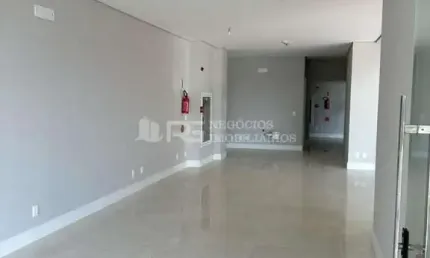 Sala comercial à venda na Rua 304, 192, Meia Praia, Itapema