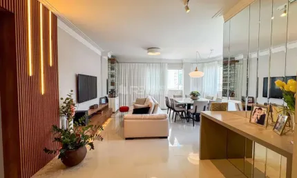 Apartamento com 3 quartos à venda na Rua 295, 91, Meia Praia, Itapema