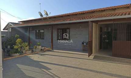 Casa grande para venda de 3 quartos no centro da cidade de Barra Velha - SC
