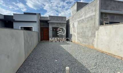 Linda casa com 02 dormitórios e amplo quintal - BARRA VELHA