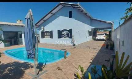 Casa Espaçosa - Aceita permuta por casa menor no mesmo bairro.