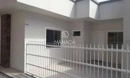 Casa 2 quartos (1 suíte) sala e cozinha conjugadas no São Cristóvão
