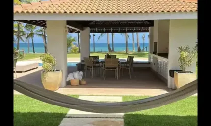 Casa em condomínio fechado com 6 quartos à venda na Porto Buscavida Resorte. Rua Rondonia. Porto Buscavida Resort, Busca-Vida, Camaçari