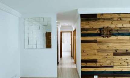 Apartamento com 95 m², 3 quartos sendo 1 suíte à venda no bairro Bigorrilho.