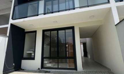 Sobrado com 3 suítes à venda, 125 m² por R$ 715.000,00 - Centro - Barra Velha/SC