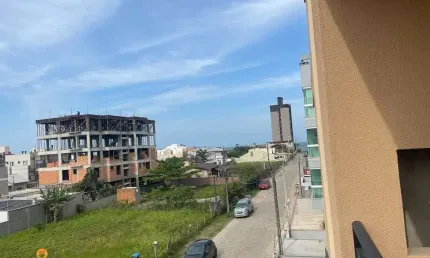 Apartamento a apenas 250 metros do mar, com 2 dormitórios à venda, 70 m² por r$