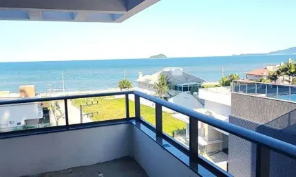 Apartamento quadra mar!! 03 dormitó rios sendo uma suíte !! itacolomi