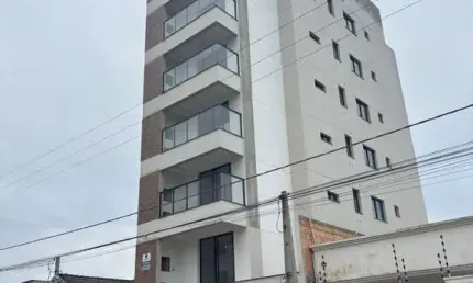 Apartamento, 450 metros da praia, 3 dormitórios, sendo 1 suíte e 2 demi-suítes à
