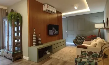 Apartamento Mobiliado a apenas 200m do Mar R$670.000,00