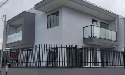 Sobrado, 2 Suítes, 1 escritório à venda, 77 m² por R$ 469.000,00 - Itacolomi - B