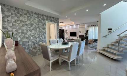 Casa 3 dormitórios à venda Centro Balneário Piçarras/SC