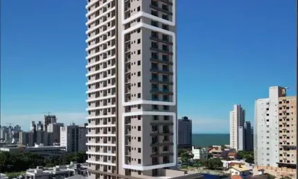 Apartamento na planta, à apenas 400m da praia, no centro de balneário piçarras s