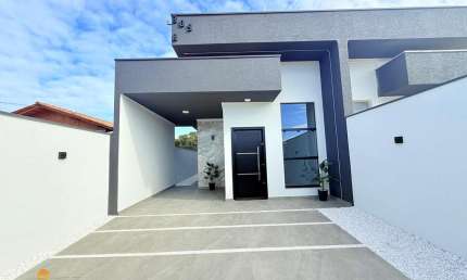 Casa nova, 3 dormitórios sendo 1 suíte, Bairro Nova Barra Velha-SC. À venda por